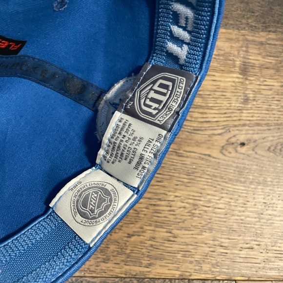 Winnipeg Jets baseball caps - Picture 5 of 7